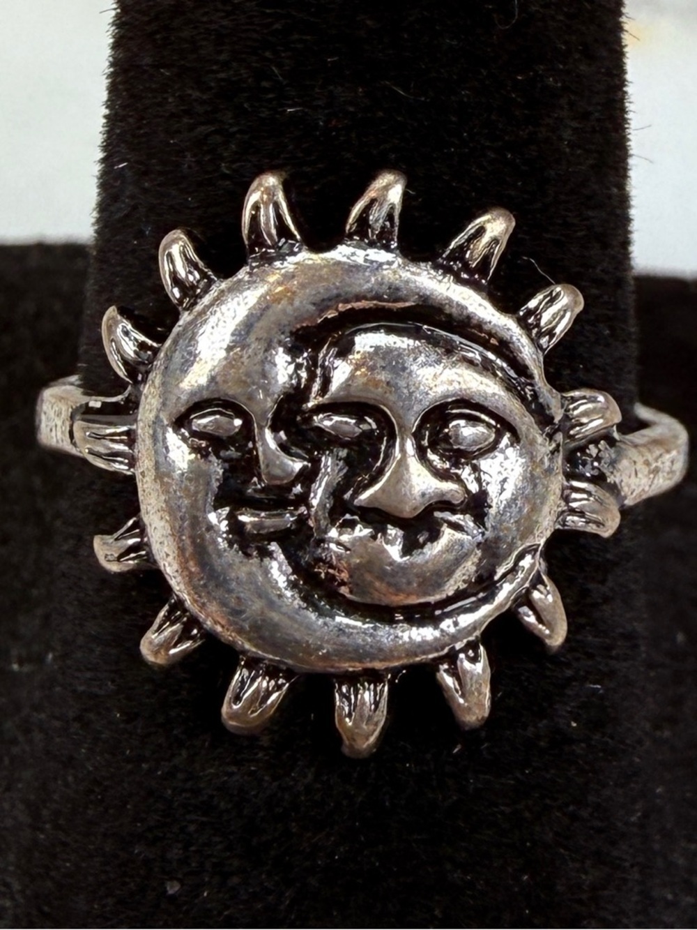 Pretty aged, Silvertone, sun and moon costume ring